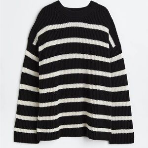 H&M black and white knit sweater